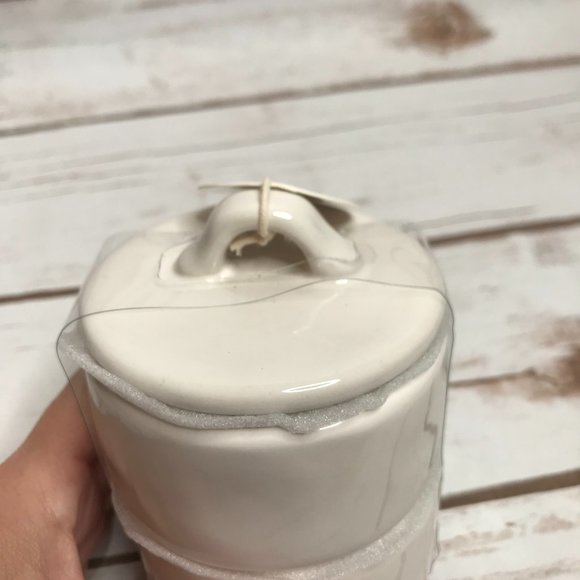 Rae Dunn Salt & Pepper Stacker - Picture 6 of 7